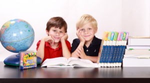 ilustrační obrázek: školáci