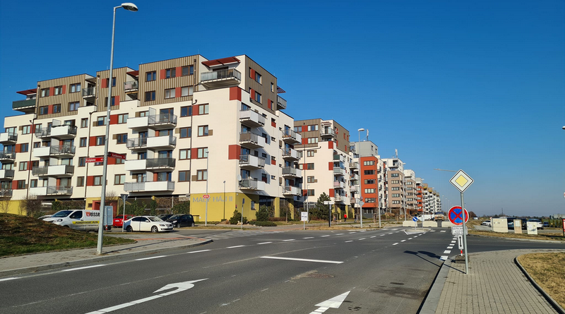 pohled do ulice Kardausova